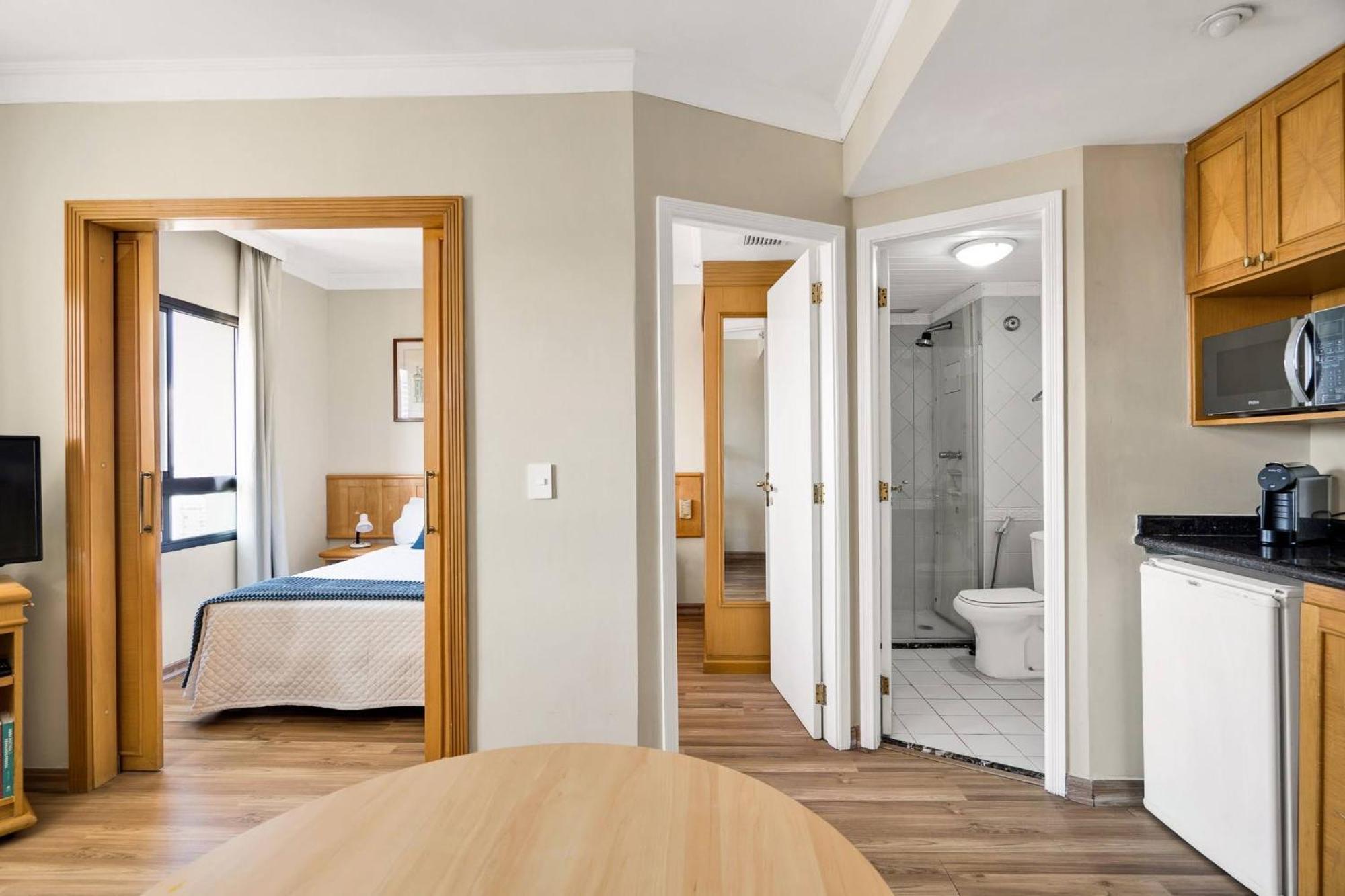 Suites Inside Hotel Pinheiros Сан-Пауло Экстерьер фото